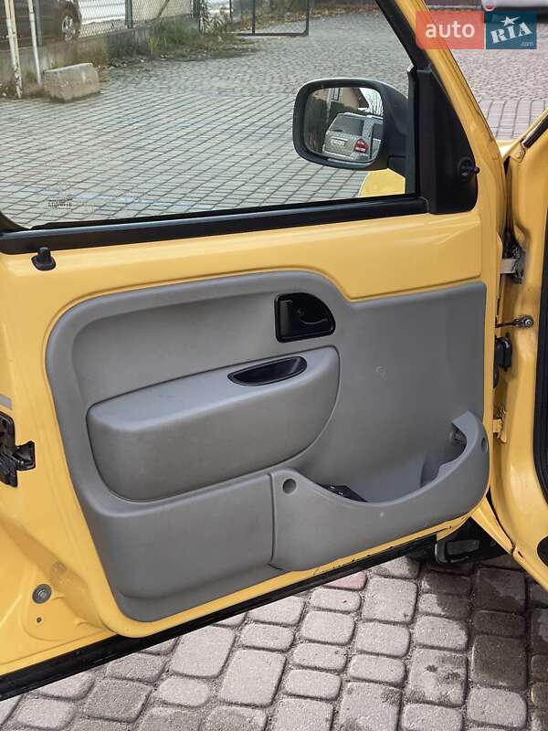 Вантажопасажирський фургон Renault Kangoo 2007 в Жовкві фото 15 Вантажопасажирський фургон Renault Kangoo 2007 в Жовкві