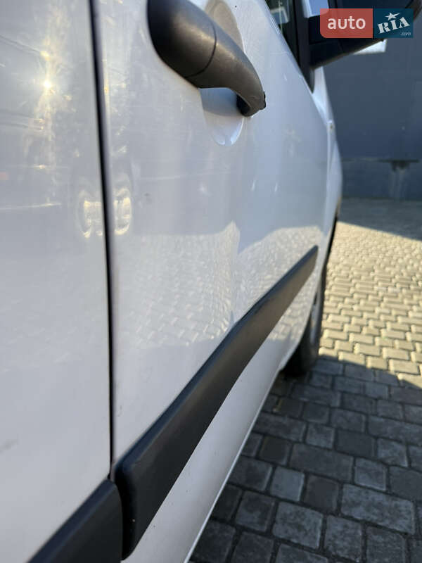 Інші вантажівки Renault Kangoo 2016 в Мостиській фото 15 Інші вантажівки Renault Kangoo 2016 в Мостиській