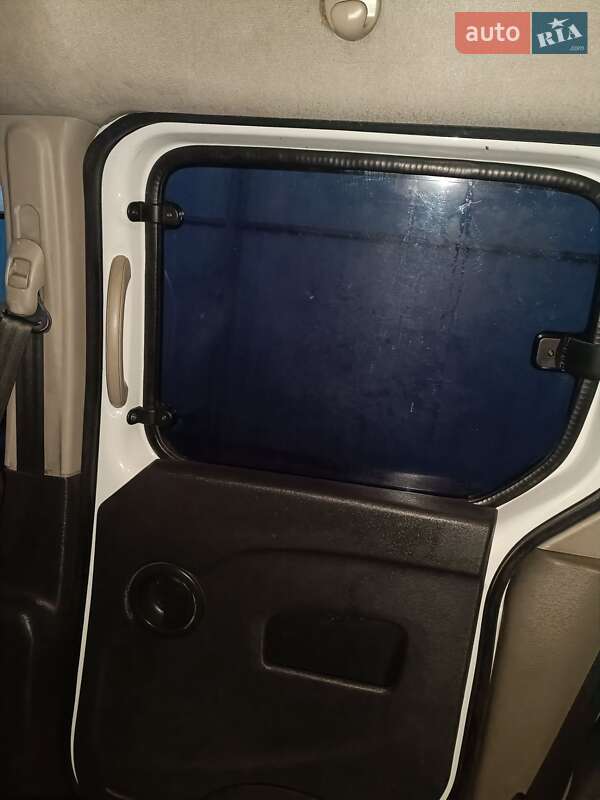 Минивэн Renault Kangoo 2012 в Одессе фото 34 Минивэн Renault Kangoo 2012 в Одессе