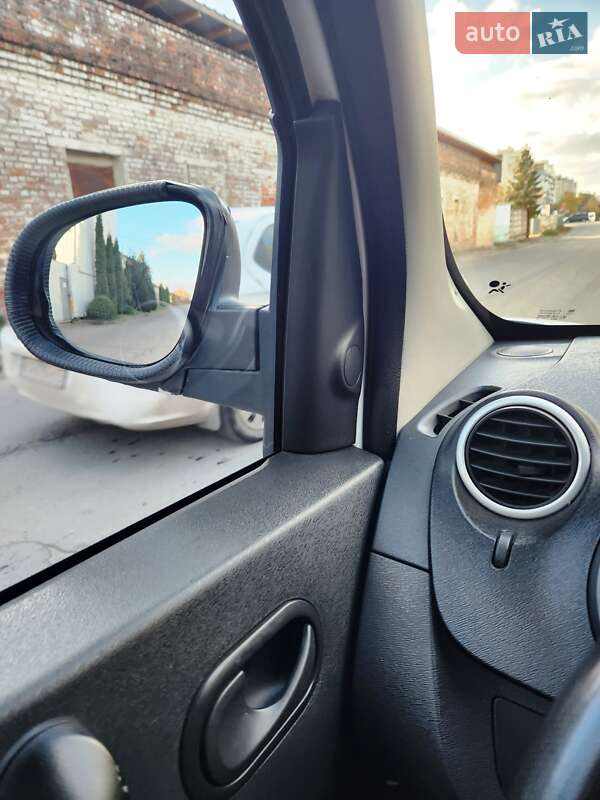 Мінівен Renault Kangoo 2013 в Хмельницькому