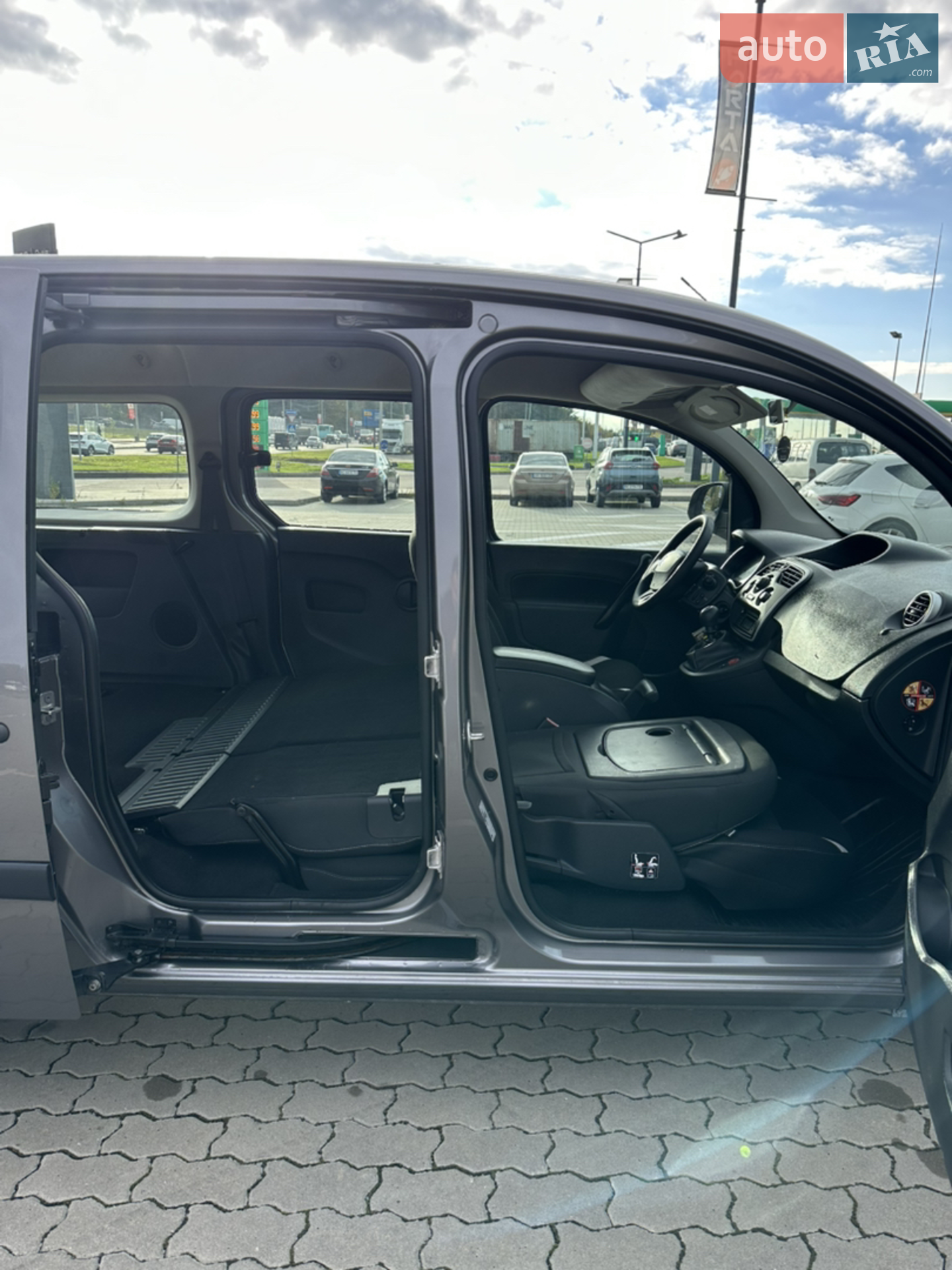 2015 Renault Kangoo - мініатюра 53