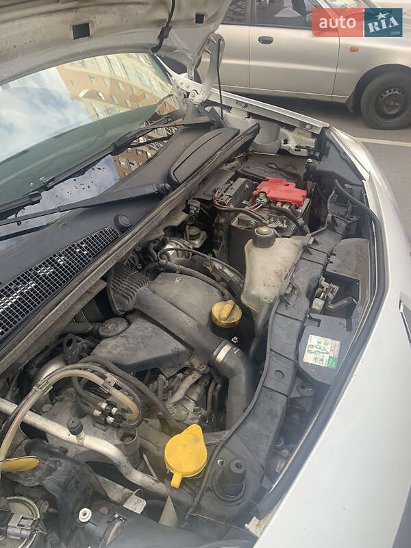 Грузовой фургон Renault Kangoo 2012 в Киеве