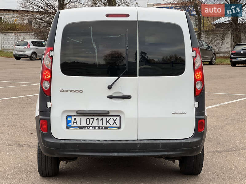 Минивэн Renault Kangoo 2011 в Ровно