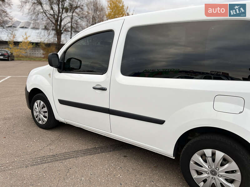 Минивэн Renault Kangoo 2011 в Ровно