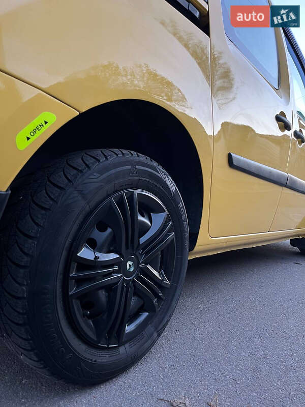 Минивэн Renault Kangoo 2008 в Боярке