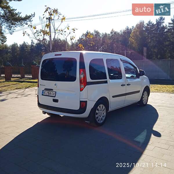 Мінівен Renault Kangoo 2012 в Новояворівську