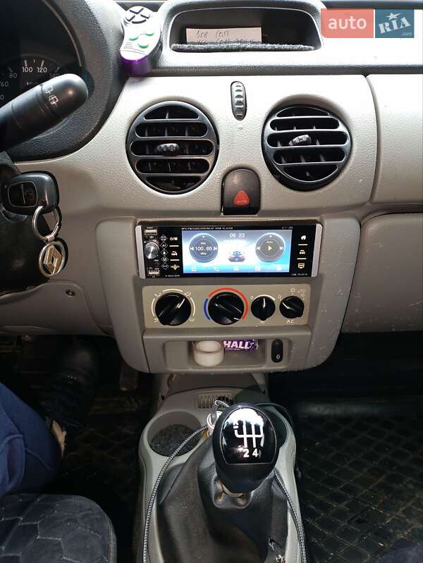 Мінівен Renault Kangoo 2005 в Хмельницькому фото 4 Мінівен Renault Kangoo 2005 в Хмельницькому