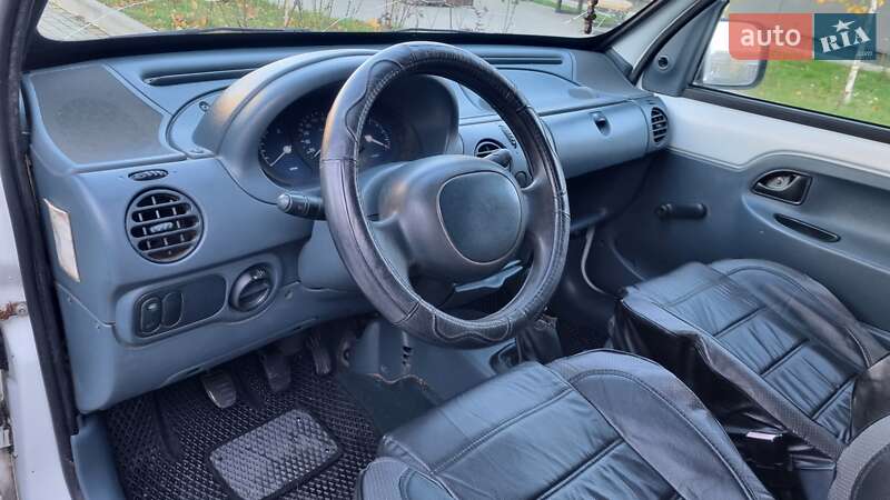 Мінівен Renault Kangoo 1998 в Луцьку фото 35 Мінівен Renault Kangoo 1998 в Луцьку