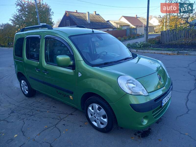 Минивэн Renault Kangoo 2008 в Ватутино фото 4 Минивэн Renault Kangoo 2008 в Ватутино