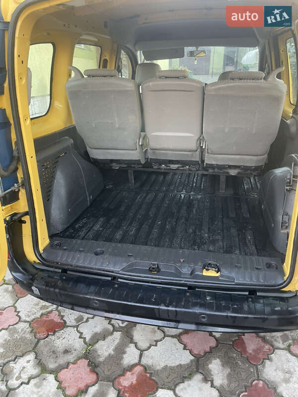 Вантажопасажирський фургон Renault Kangoo 2013 в Луцьку