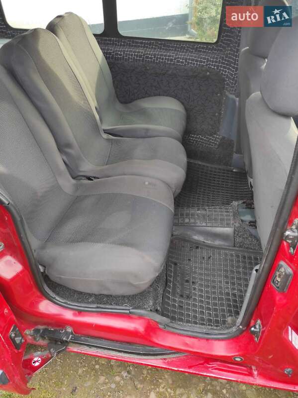 Минивэн Renault Kangoo 1999 в Калуше