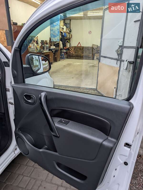 Інші вантажівки Renault Kangoo 2016 в Вапнярці