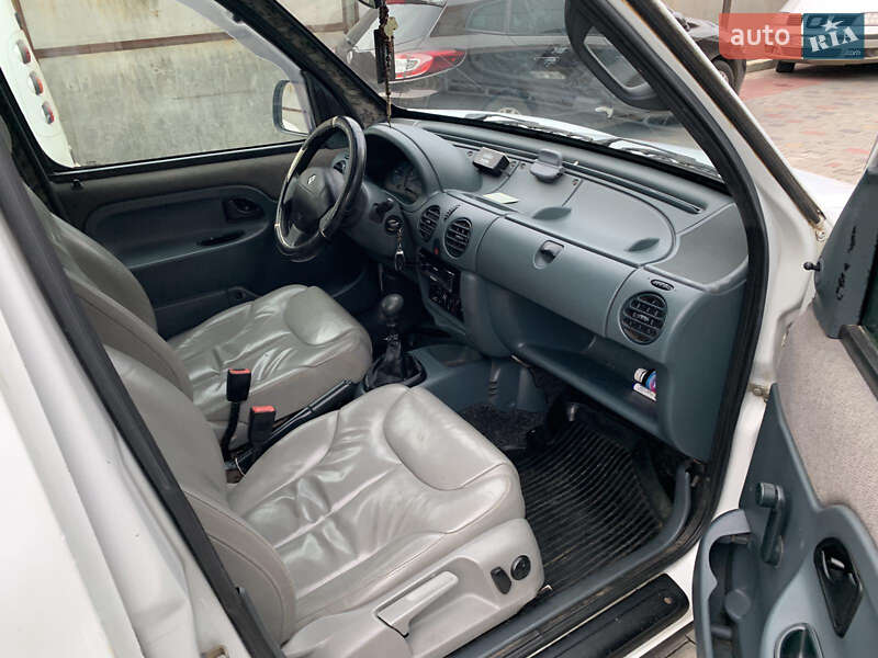 Мінівен Renault Kangoo 2000 в Луцьку