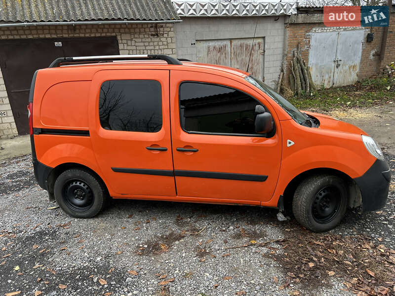 Грузовой фургон Renault Kangoo 2009 в Баре