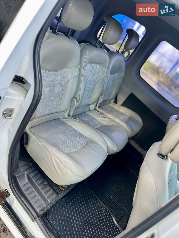 Минивэн Renault Kangoo 2008 в Хусте