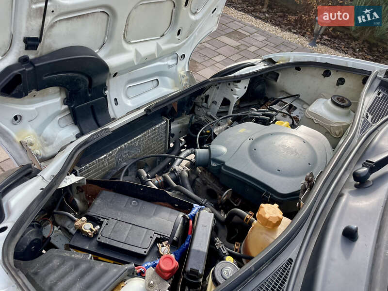 Мінівен Renault Kangoo 2000 в Рівному