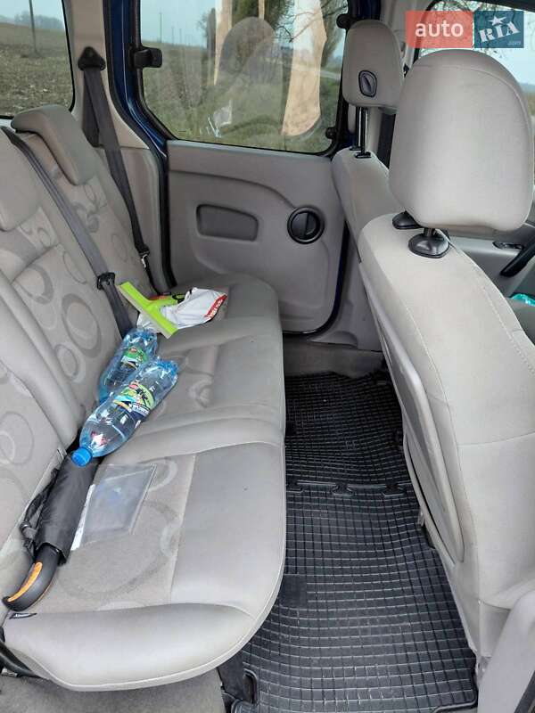 Минивэн Renault Kangoo 2010 в Барышевке