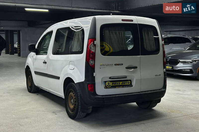 Минивэн Renault Kangoo 2010 в Черновцах