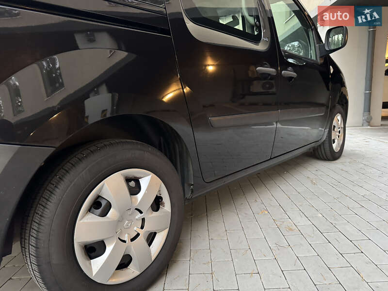 Мінівен Renault Kangoo 2008 в Києві фото 15 Мінівен Renault Kangoo 2008 в Києві