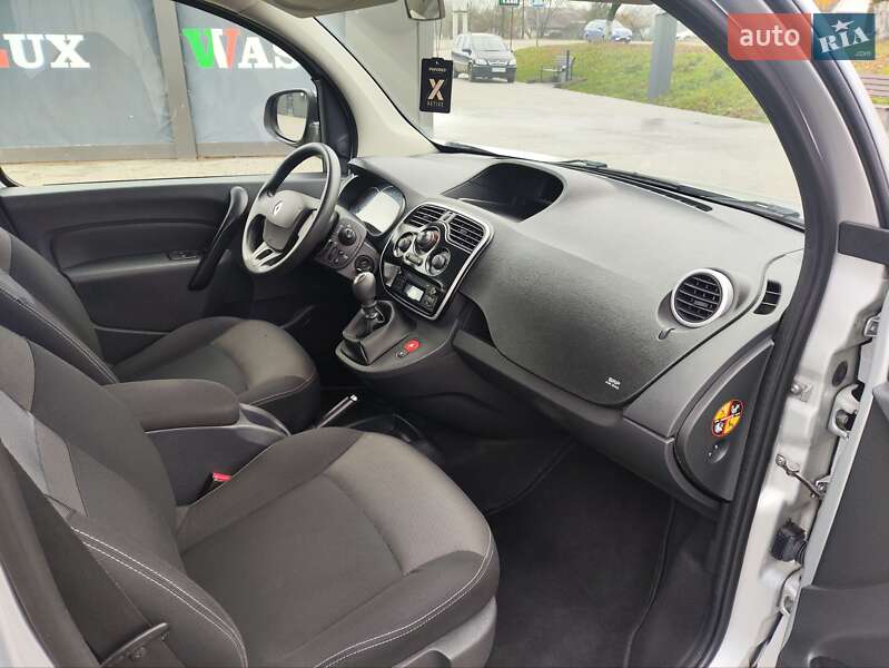 Минивэн Renault Kangoo 2018 в Хмельницком