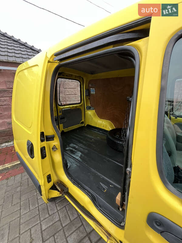 Другие грузовики Renault Kangoo 2004 в Ровно фото 13 Другие грузовики Renault Kangoo 2004 в Ровно