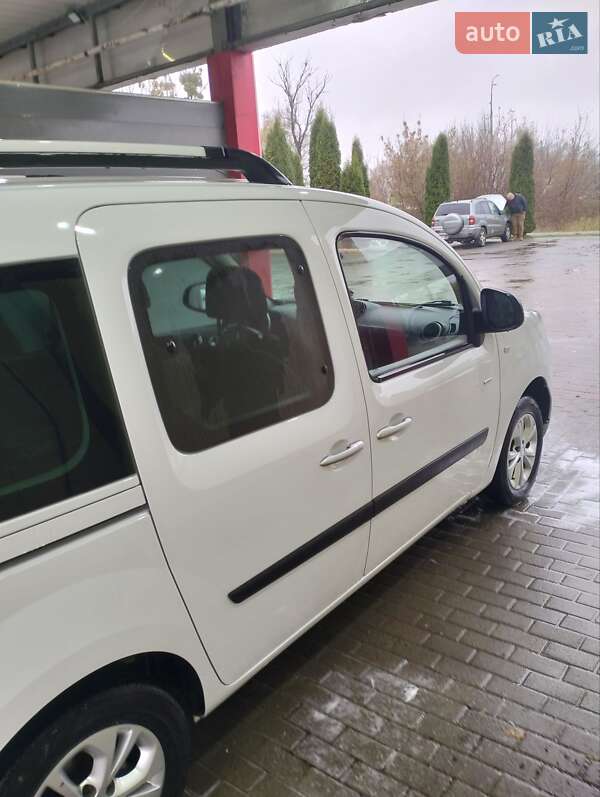 Мінівен Renault Kangoo 2015 в Дубні