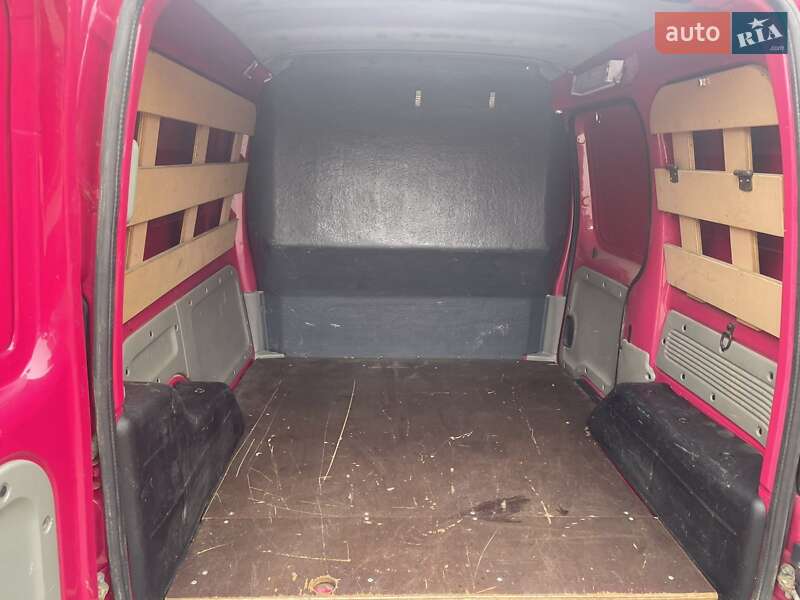 Грузовой фургон Renault Kangoo 2004 в Залещиках