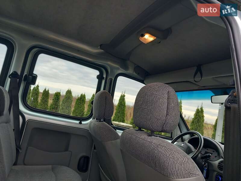 Минивэн Renault Kangoo 2002 в Городке фото 19 Минивэн Renault Kangoo 2002 в Городке