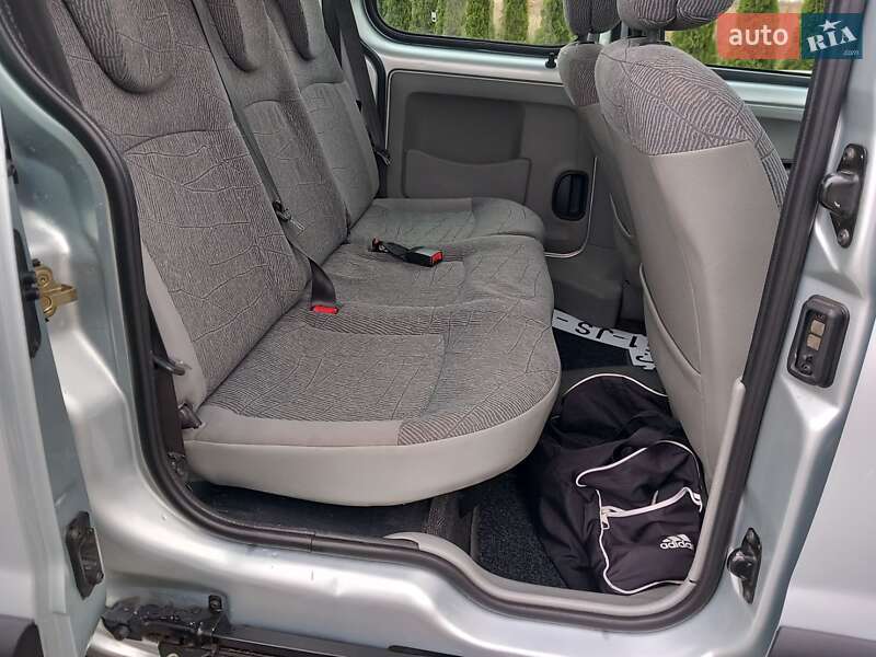 Минивэн Renault Kangoo 2002 в Городке фото 24 Минивэн Renault Kangoo 2002 в Городке