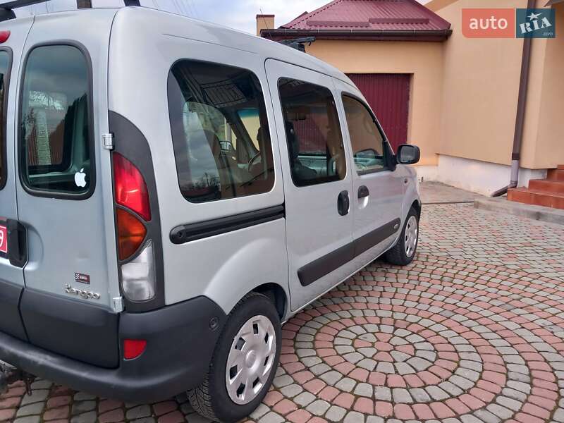 Минивэн Renault Kangoo 2002 в Городке фото 99 Минивэн Renault Kangoo 2002 в Городке