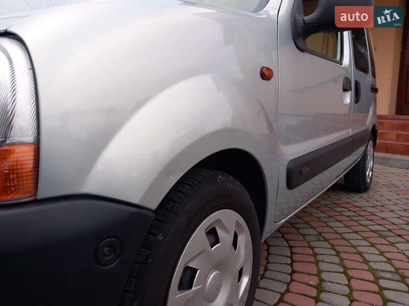 Минивэн Renault Kangoo 2002 в Городке фото 571 Минивэн Renault Kangoo 2002 в Городке