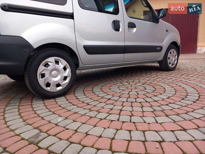 Минивэн Renault Kangoo 2002 в Городке фото 634 Минивэн Renault Kangoo 2002 в Городке
