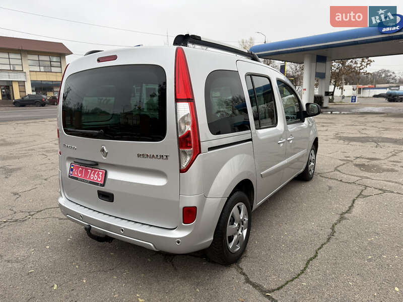 Мінівен Renault Kangoo 2016 в Дніпрі