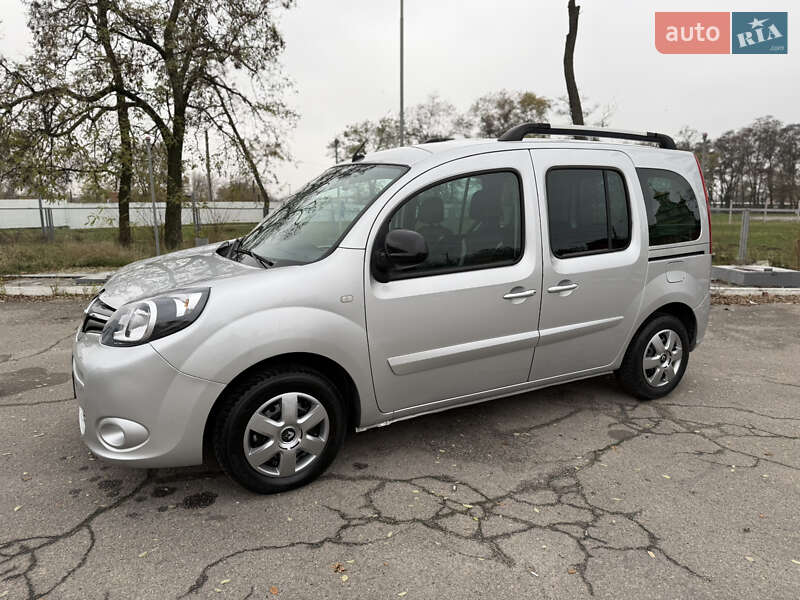 Мінівен Renault Kangoo 2016 в Дніпрі
