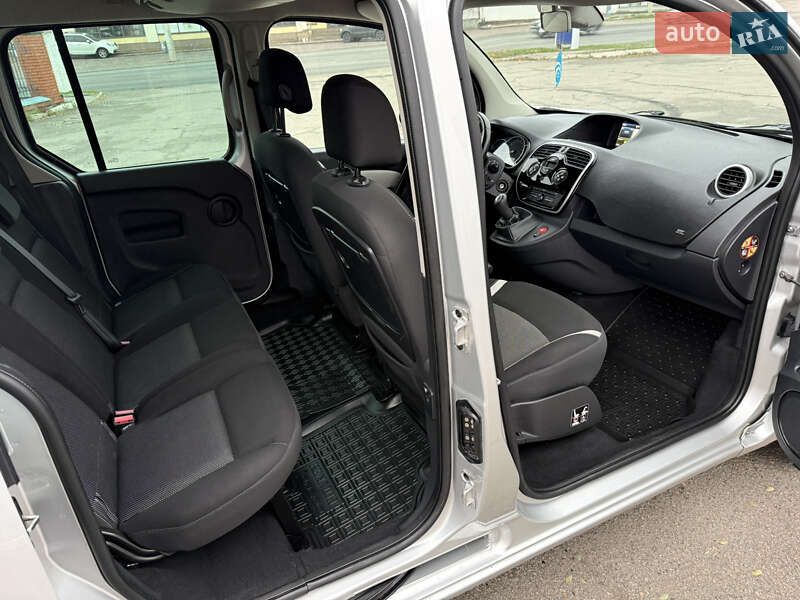 Мінівен Renault Kangoo 2016 в Дніпрі