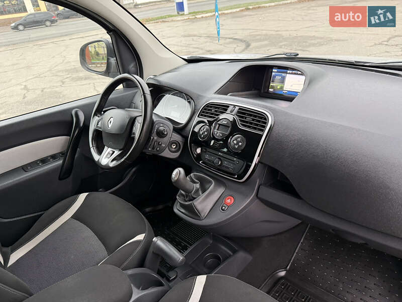 Мінівен Renault Kangoo 2016 в Дніпрі