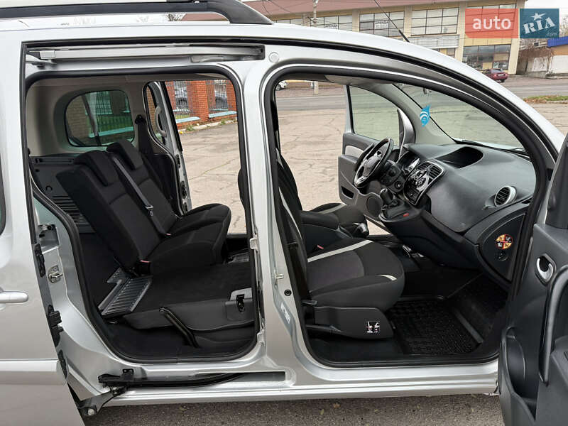 Мінівен Renault Kangoo 2016 в Дніпрі