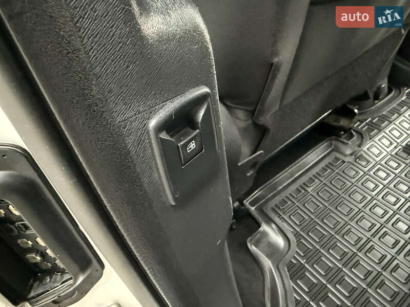 Мінівен Renault Kangoo 2016 в Дніпрі