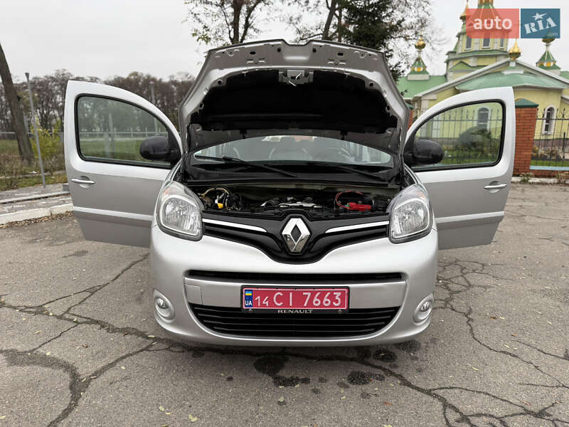 Мінівен Renault Kangoo 2016 в Дніпрі