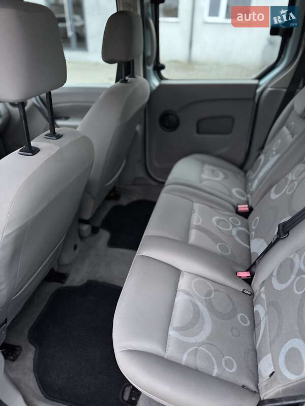 Мінівен Renault Kangoo 2008 в Луцьку