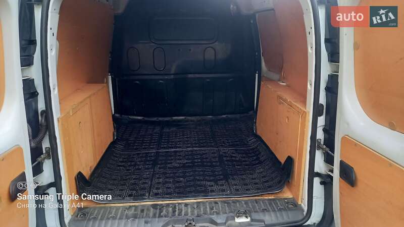 Грузовой фургон Renault Kangoo 2016 в Ахтырке