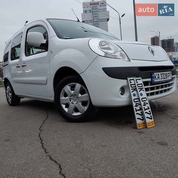 Мінівен Renault Kangoo 2011 в Києві фото 2 Мінівен Renault Kangoo 2011 в Києві