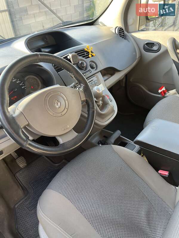 Минивэн Renault Kangoo 2010 в Луцке фото 3 Минивэн Renault Kangoo 2010 в Луцке