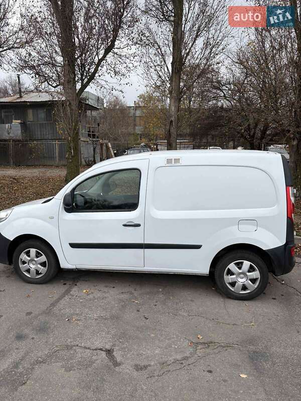 Вантажний фургон Renault Kangoo 2014 в Запоріжжі