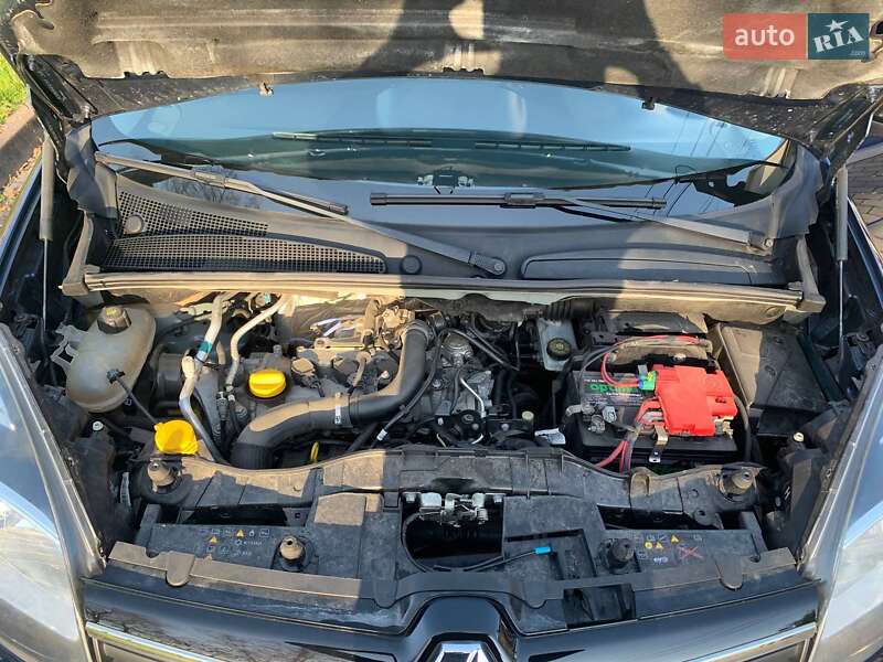 Мінівен Renault Kangoo 2017 в Рівному фото 29 Мінівен Renault Kangoo 2017 в Рівному