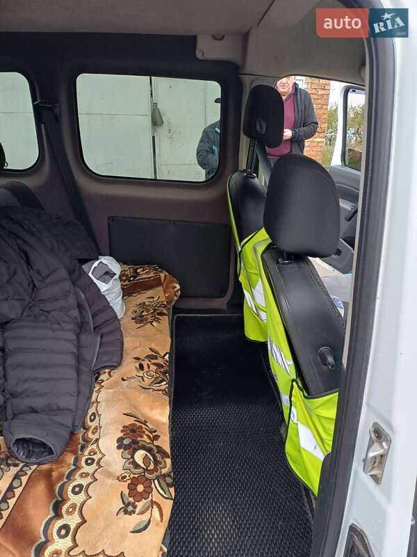 Минивэн Renault Kangoo 2011 в Виннице