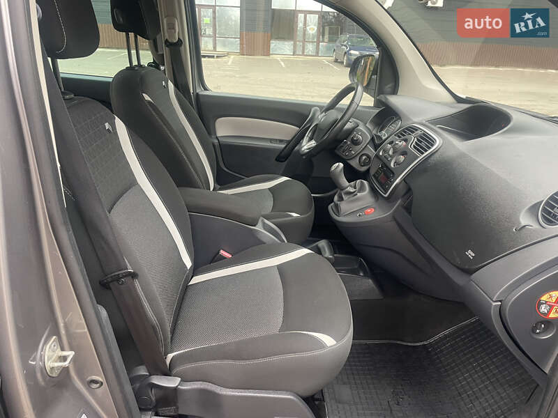 Минивэн Renault Kangoo 2014 в Луцке фото 32 Минивэн Renault Kangoo 2014 в Луцке
