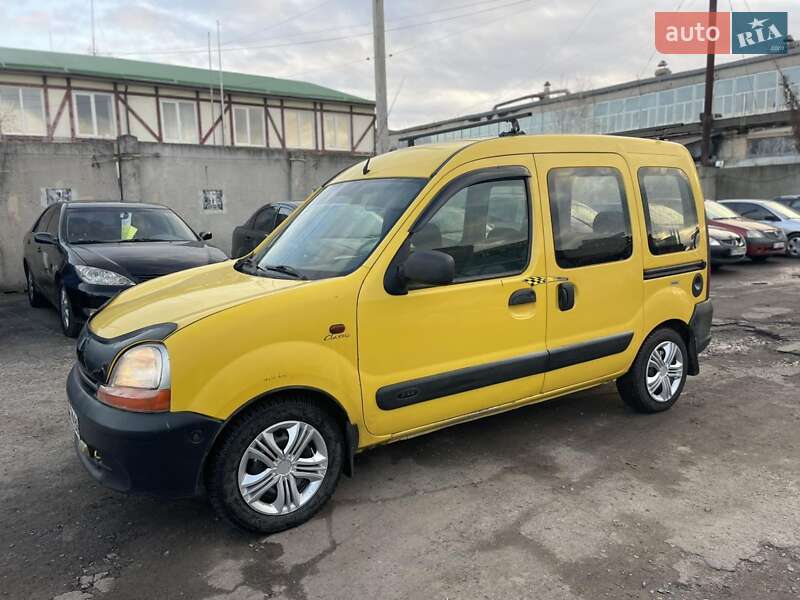 Мінівен Renault Kangoo 2003 в Полтаві фото 3 Мінівен Renault Kangoo 2003 в Полтаві