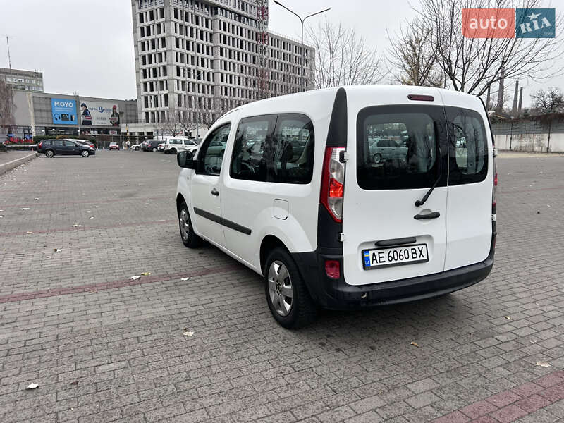 Минивэн Renault Kangoo 2013 в Днепре