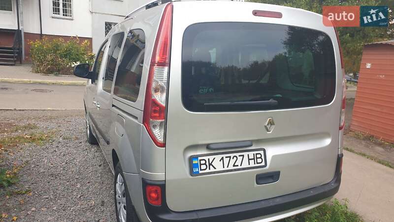 Минивэн Renault Kangoo 2014 в Ровно